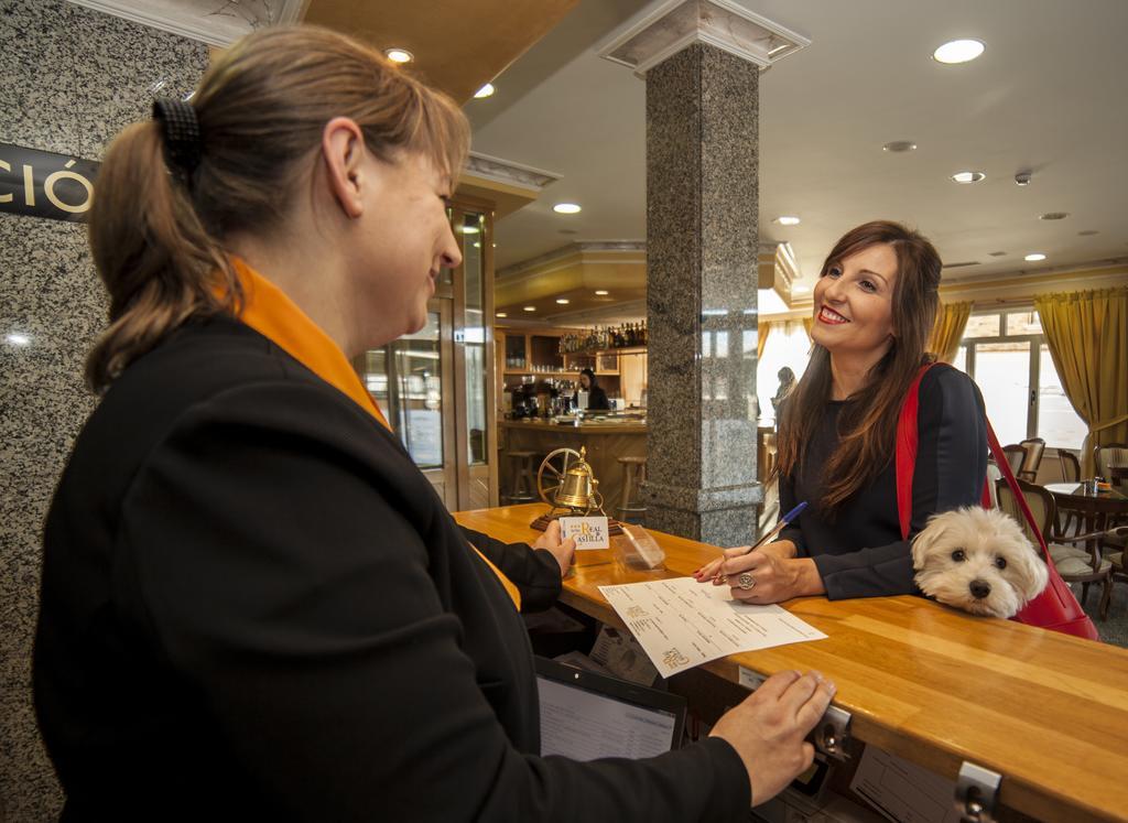 טורדסיאס Hotel Real De Castilla מראה חיצוני תמונה