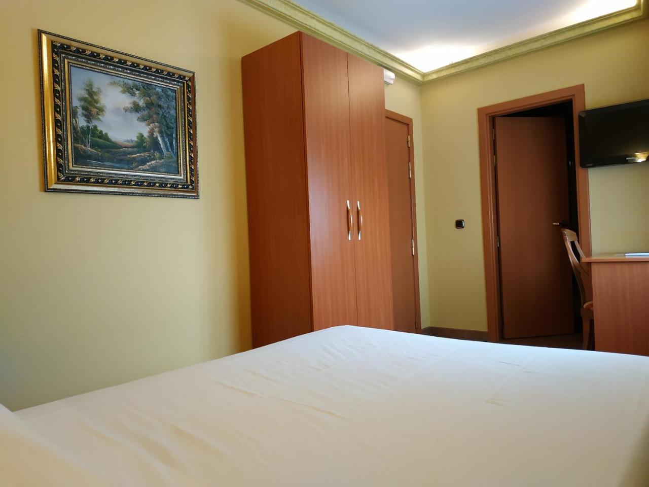 טורדסיאס Hotel Real De Castilla מראה חיצוני תמונה